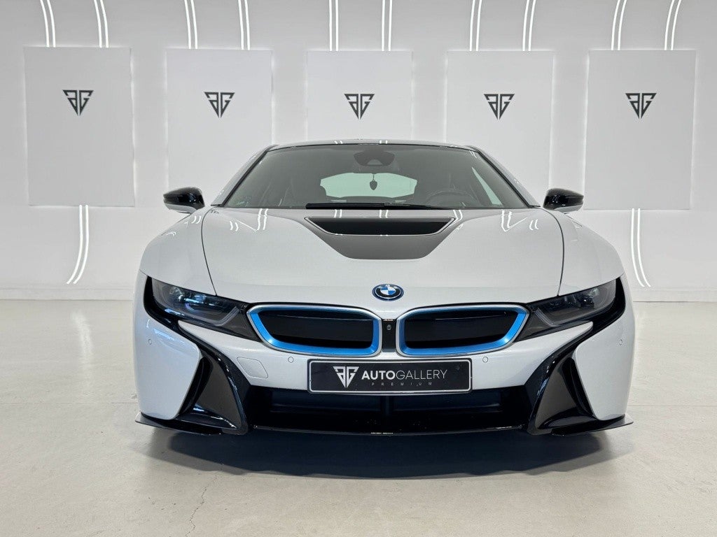 Bmw i8