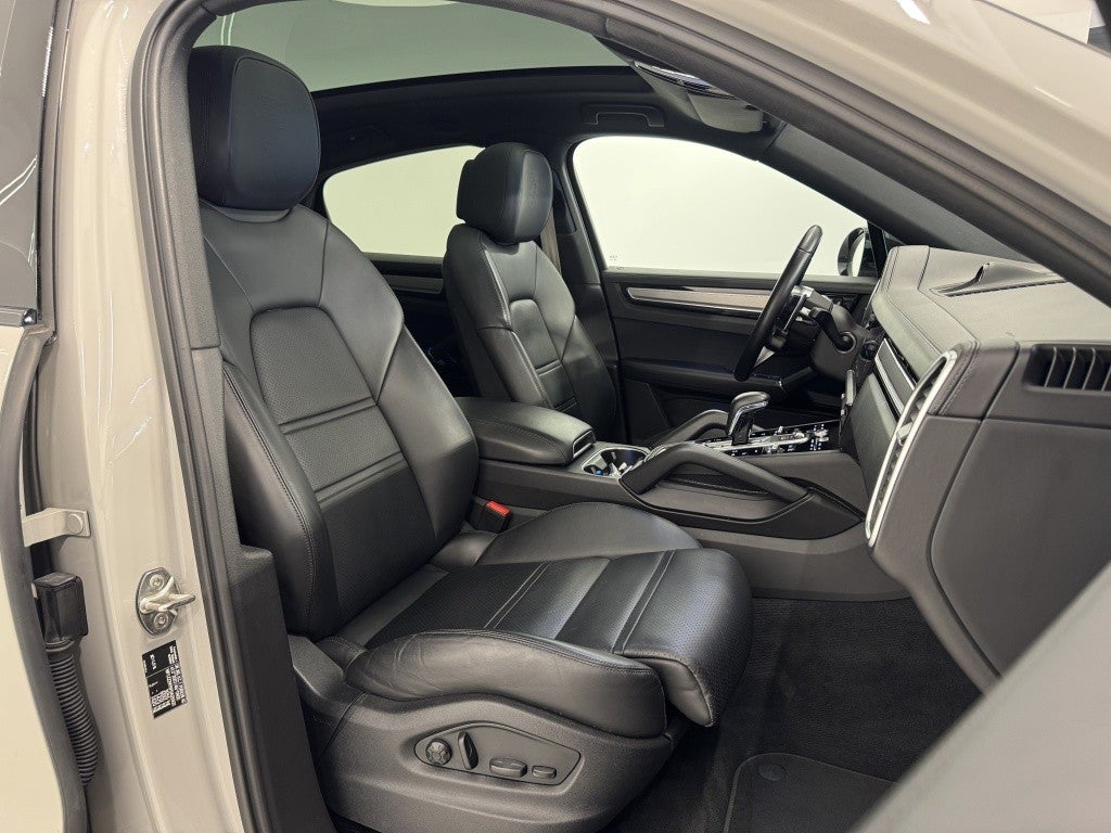 Porsche Cayenne E-Hybrid Coupé Aut.