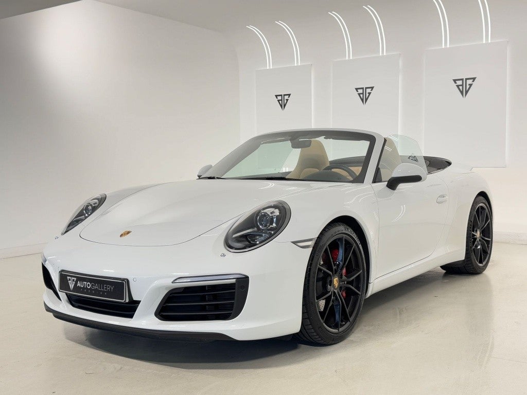 Porsche 911 Carrera Cabriolet PDK