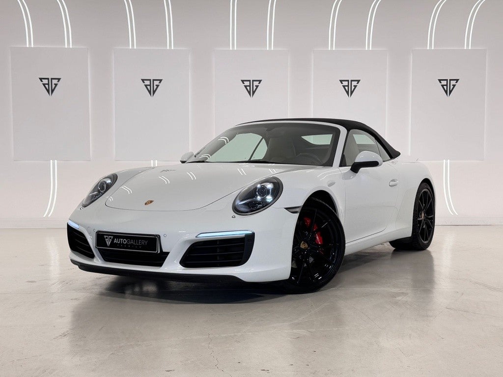 Porsche 911 Carrera Cabriolet PDK