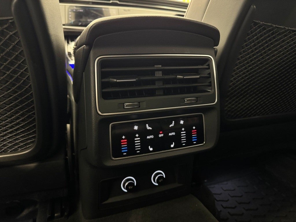 Audi Q8 SQ8 4.0 TDI quattro tiptronic