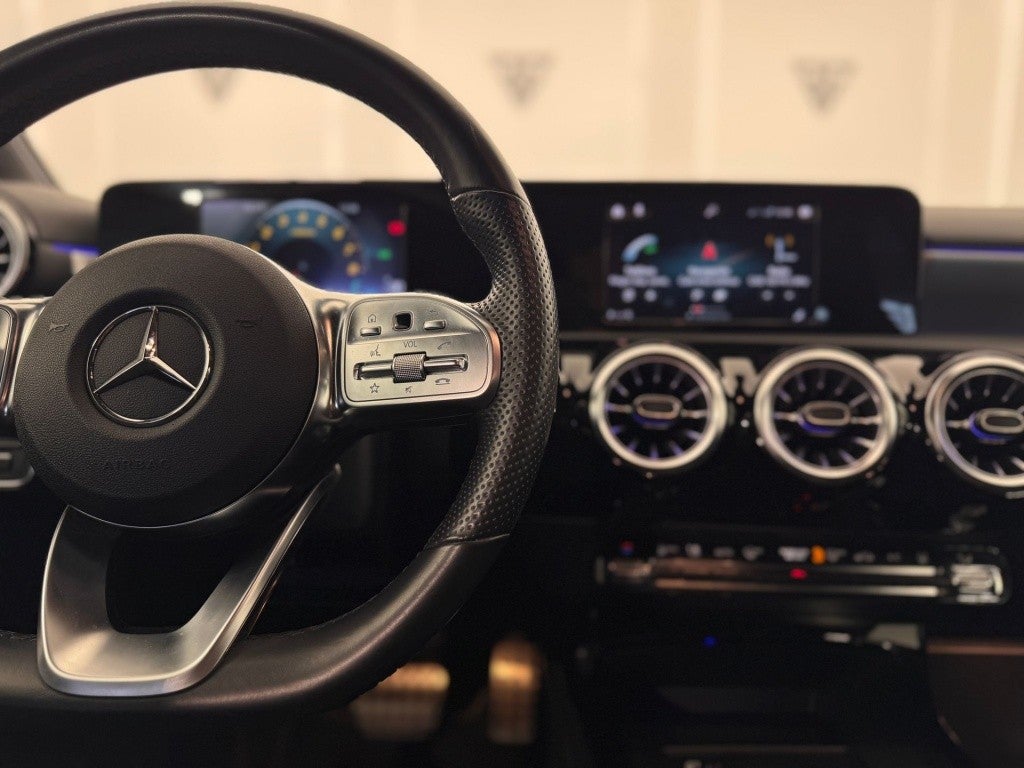 Mercedes-Benz Clase A 250e 8G-DCT