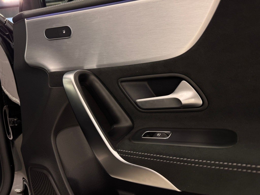 Mercedes-Benz Clase A 250e 8G-DCT