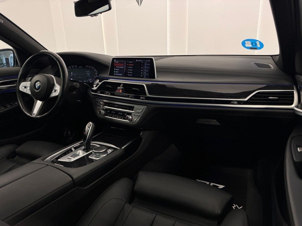 Bmw Serie 7 745e