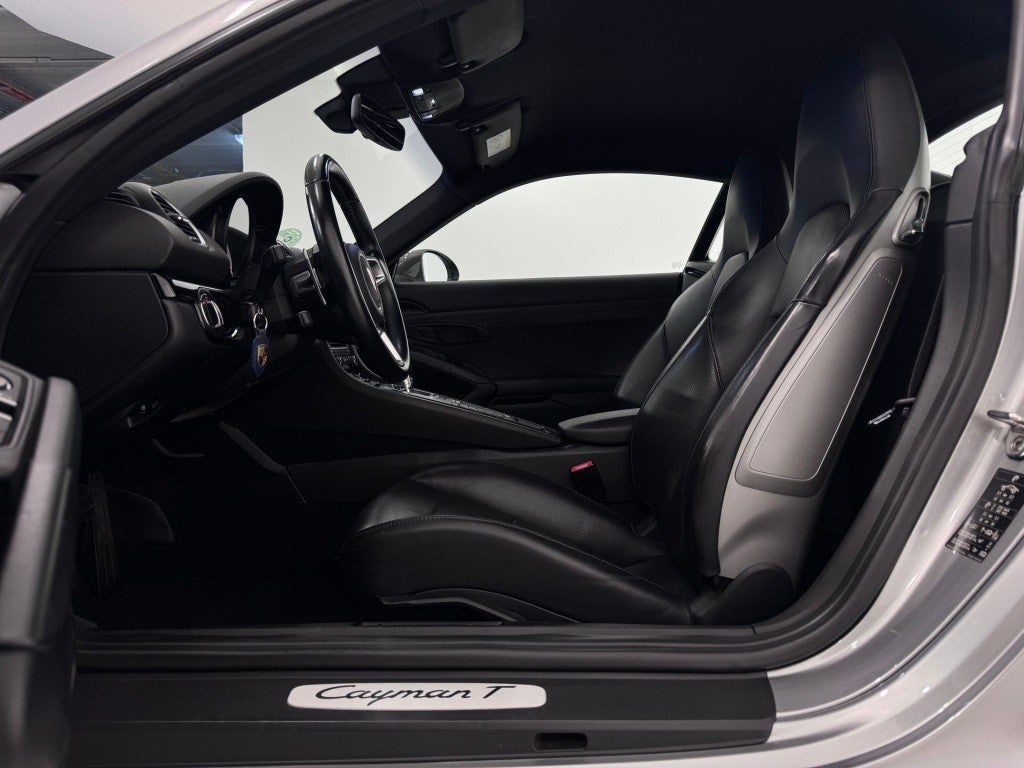 Porsche Cayman T PDK