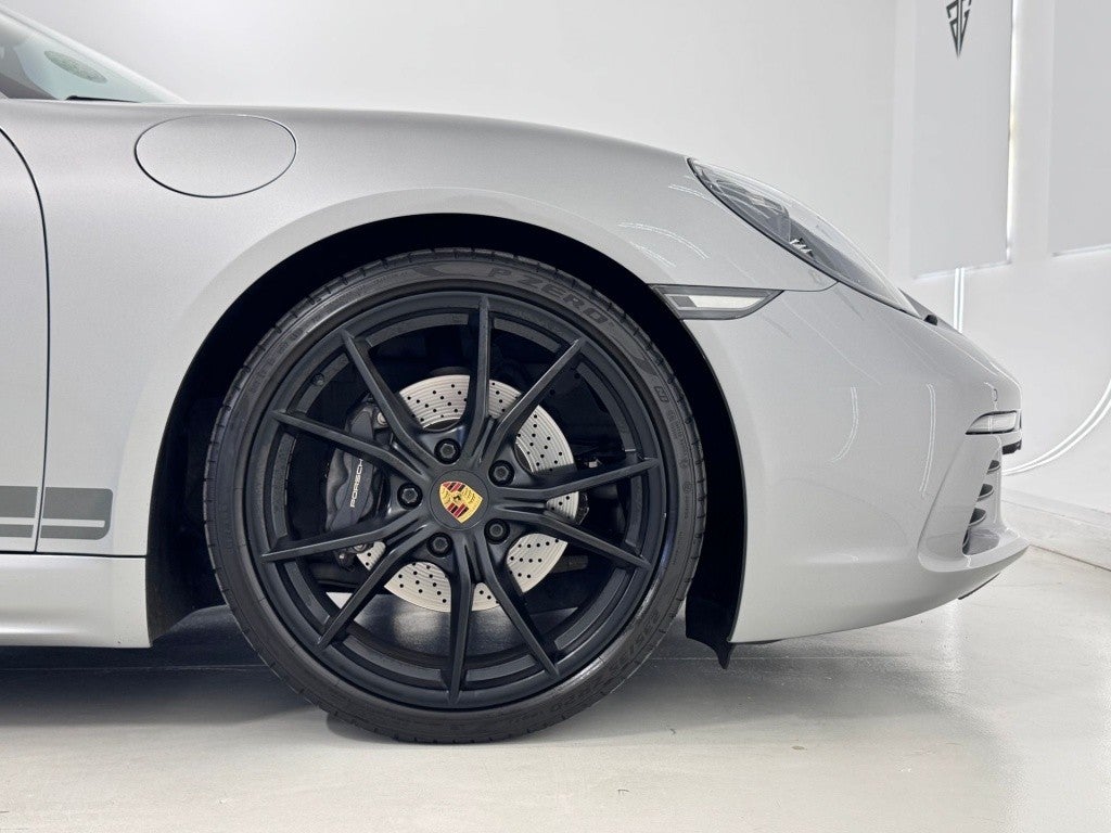 Porsche Cayman T PDK