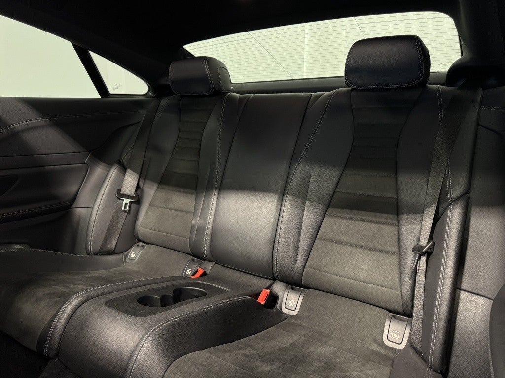 Mercedes-Benz Clase E Coupé 220d 4Matic 9G-Tronic