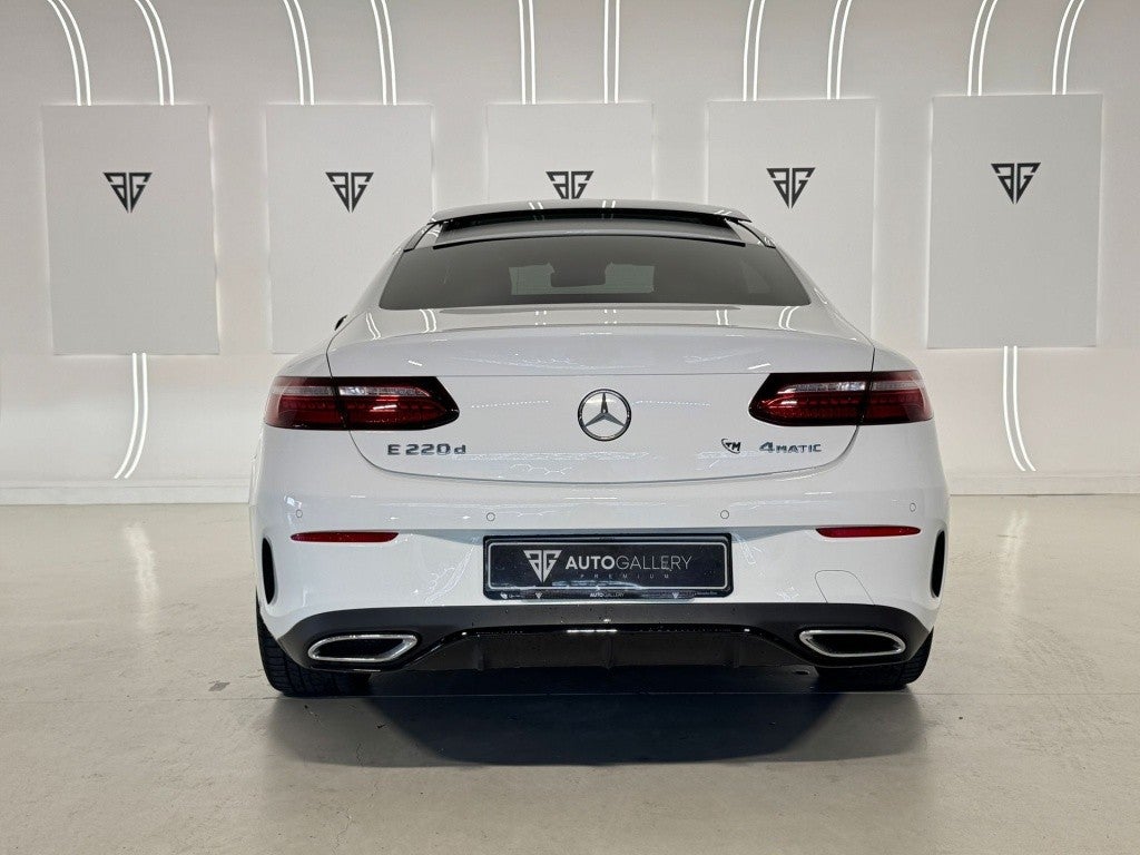 Mercedes-Benz Clase E Coupé 220d 4Matic 9G-Tronic