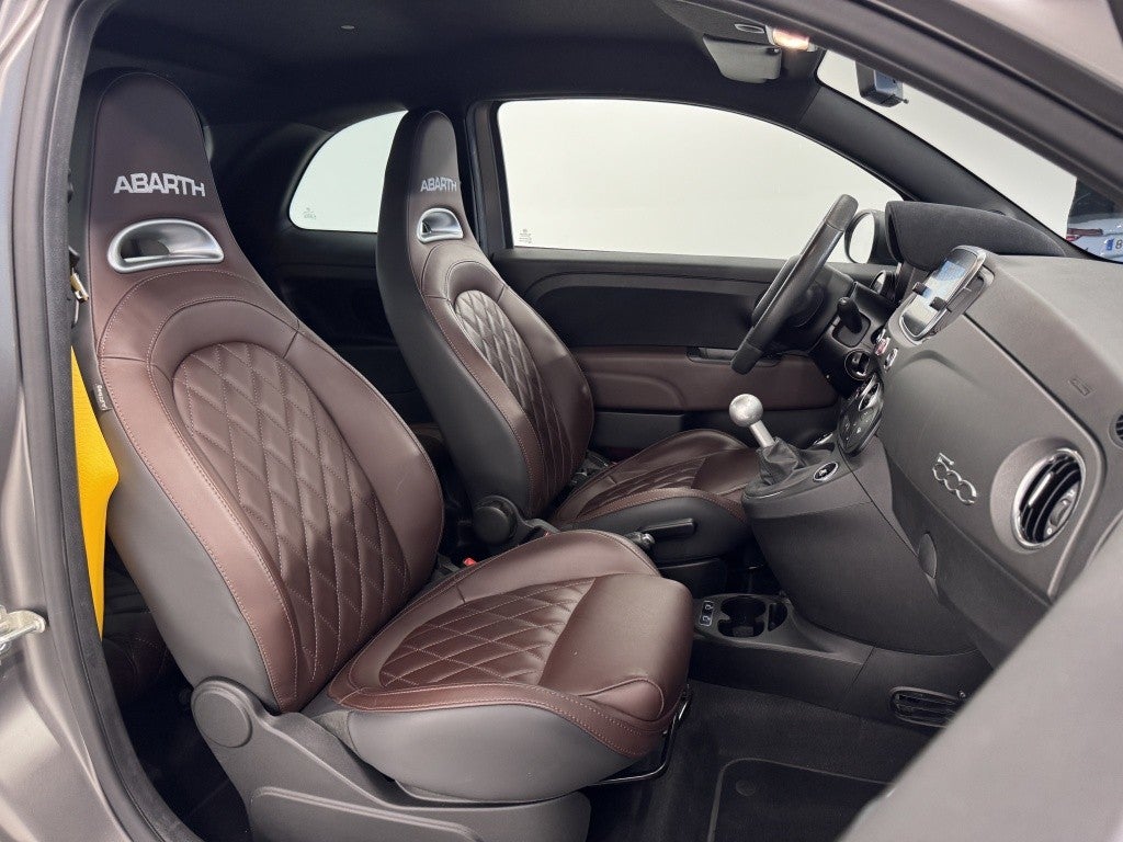 Abarth 595 1.4T JET COMPETIZIONE 132KW