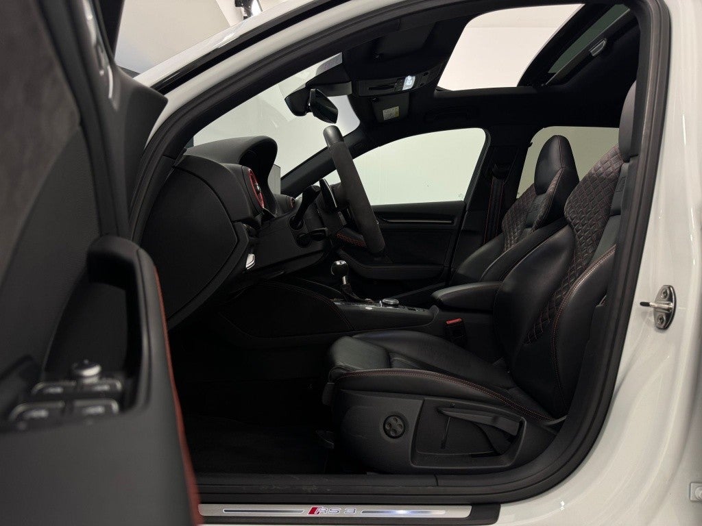Audi A3 RS3 Sportback quattro S tronic 294kW