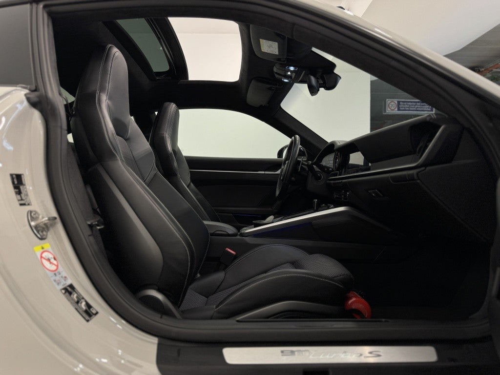 Porsche 911 Turbo S Coupé PDK