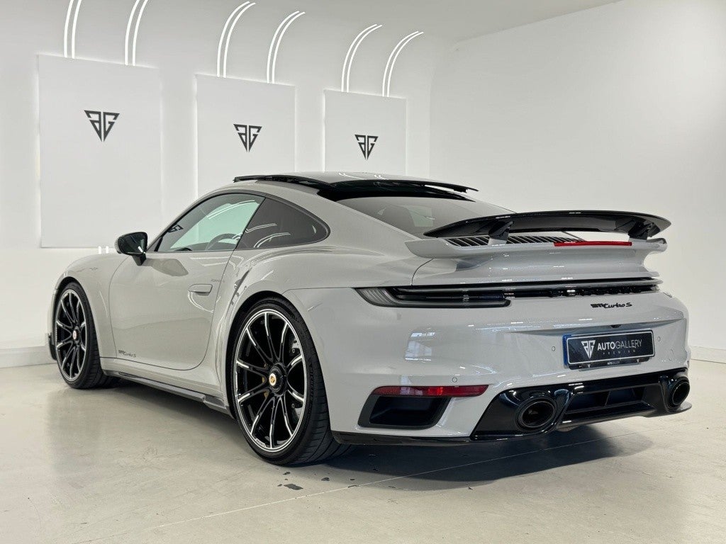 Porsche 911 Turbo S Coupé PDK