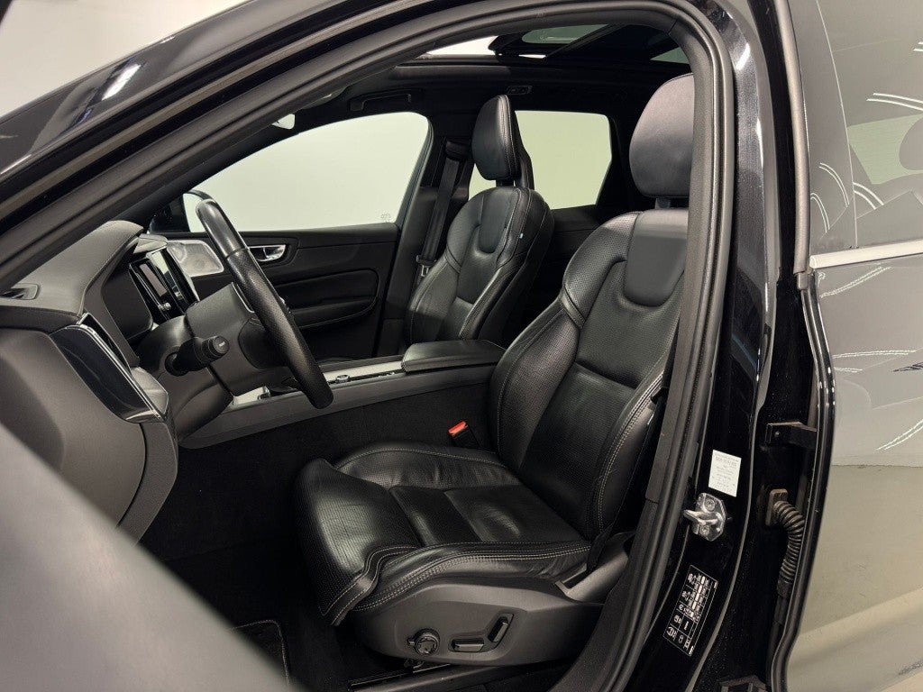 Volvo XC60 D5 R-Design AWD Aut.
