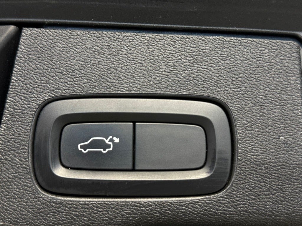 Volvo XC60 D5 R-Design AWD Aut.