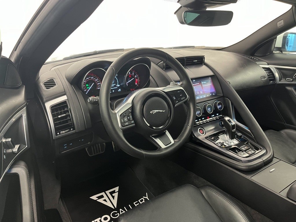 Jaguar F-Type Coupé 3.0 V6 R-Dynamic Aut. 340