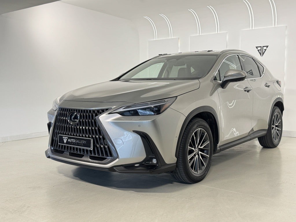 Lexus NX 450h+ Luxury 4WD