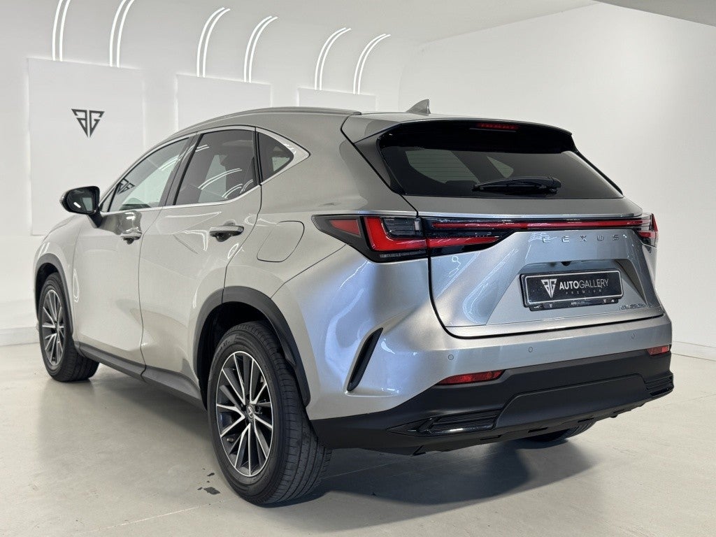 Lexus NX 450h+ Luxury 4WD