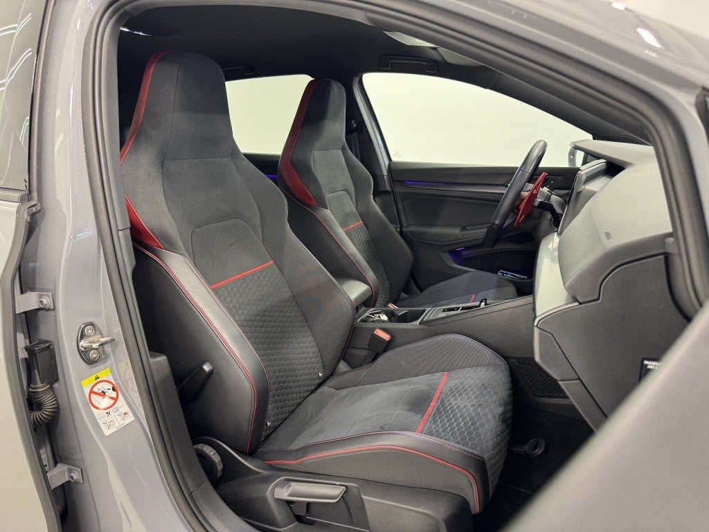 Volkswagen Golf 2.0 TSI GTI Clubsport DSG 221kW