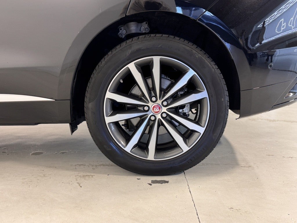 Jaguar F-Pace 2.0D l4 MHEV SE Aut. AWD 204