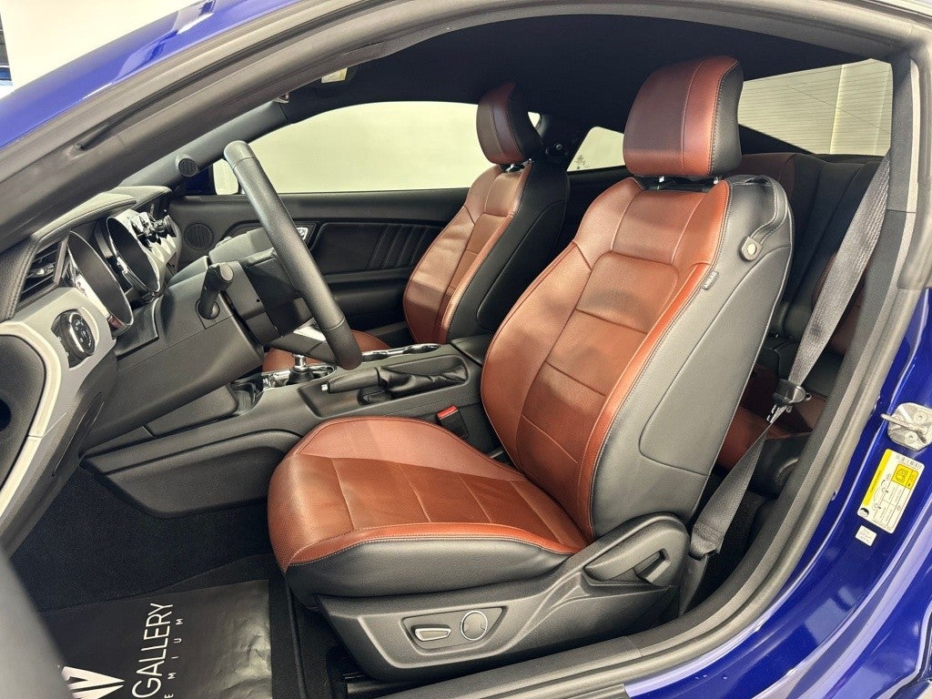 Ford Mustang Fastback 5.0 Ti-VCT GT