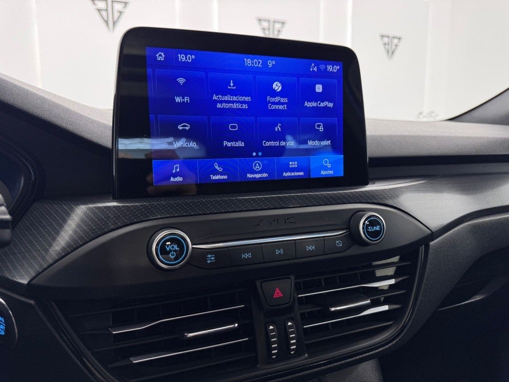 Ford Focus 1.5 Ecoboost ST Line 182