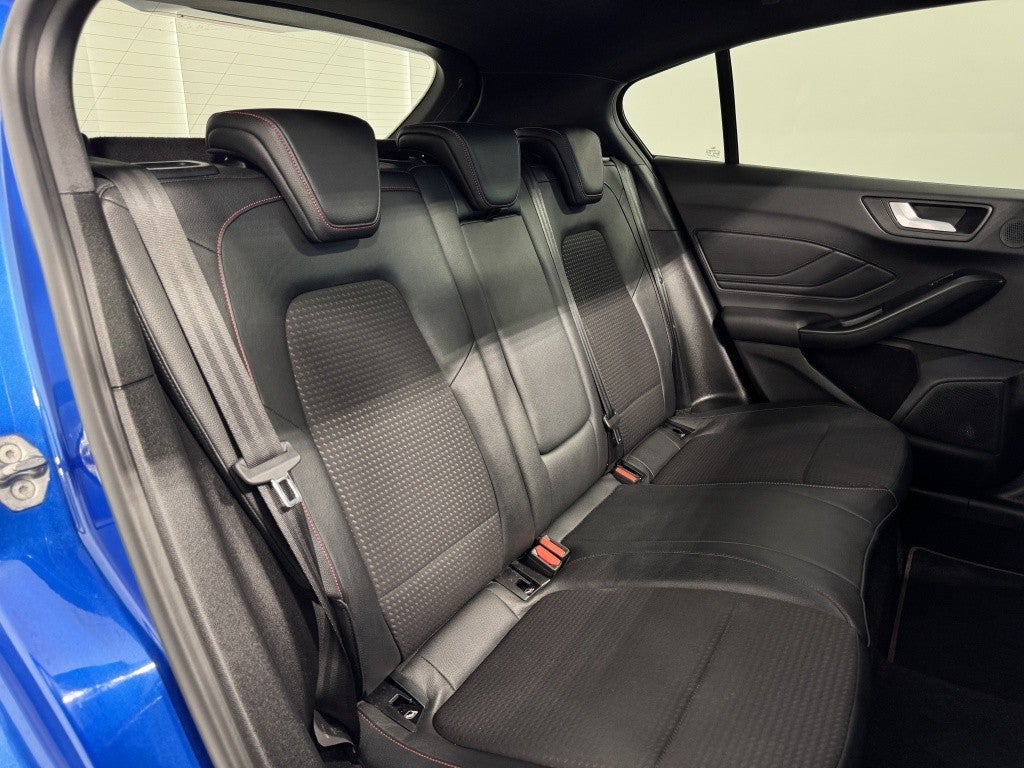 Ford Focus 1.5 Ecoboost ST Line 182