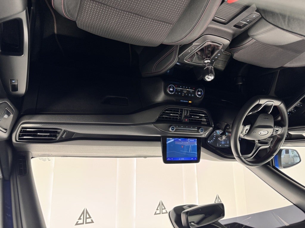 Ford Focus 1.5 Ecoboost ST Line 182