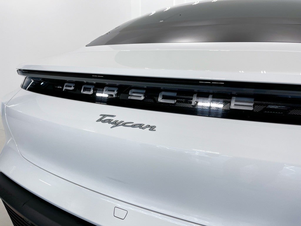 Porsche Taycan