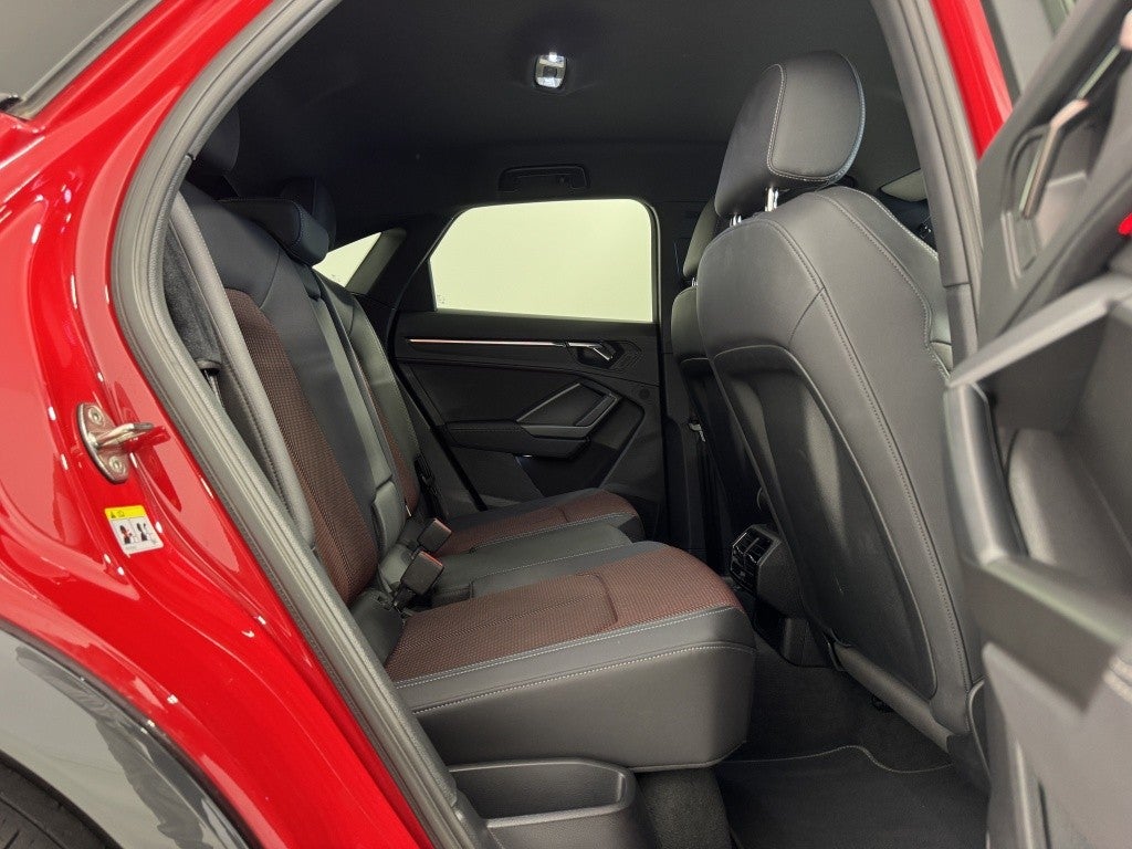 Audi Q3 Sportback 35 TDI S line