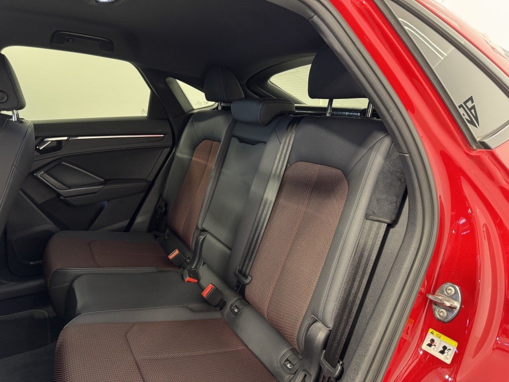 Audi Q3 Sportback 35 TDI S line