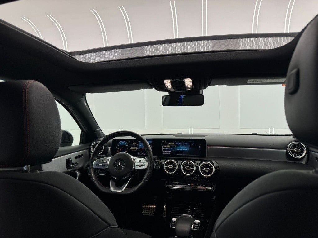 Mercedes-Benz Clase A 220 Sedán 4Matic 7G-DCT