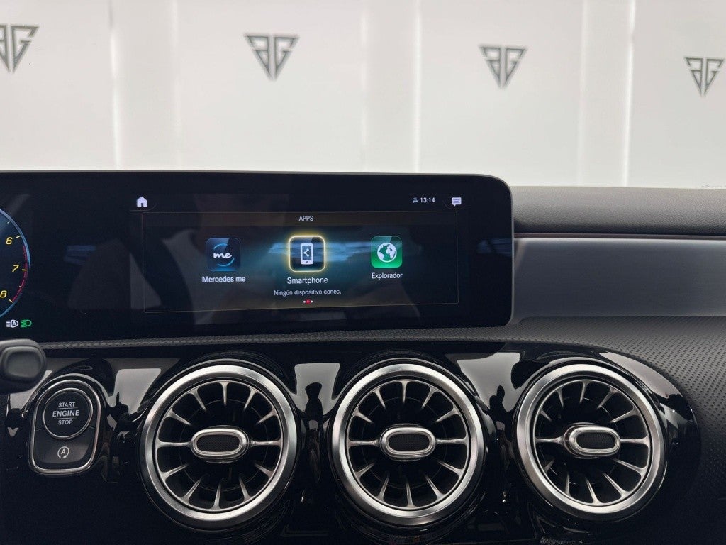 Mercedes-Benz Clase A 220 Sedán 4Matic 7G-DCT