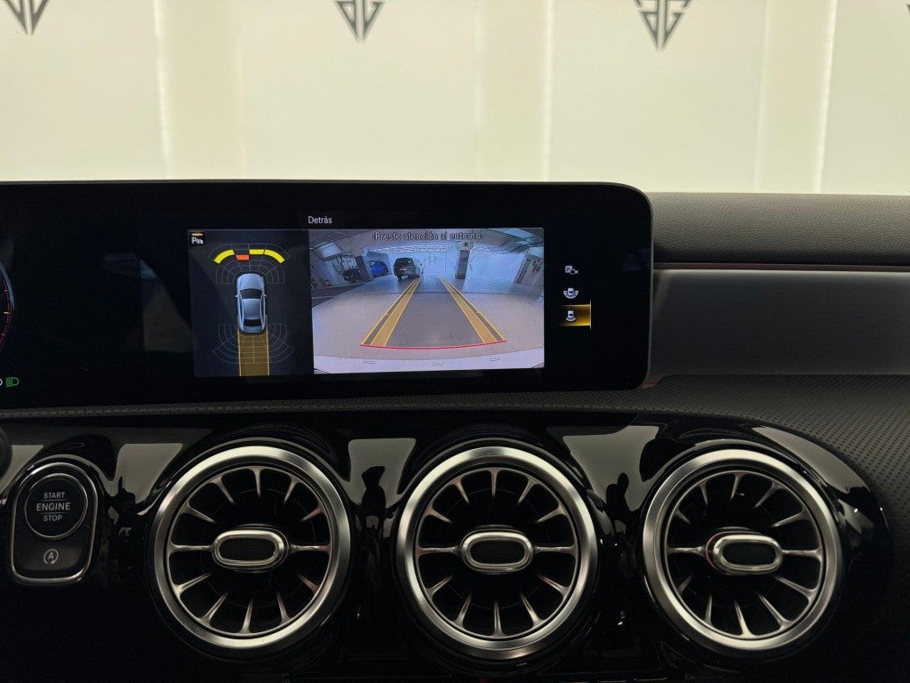 Mercedes-Benz Clase A 220 Sedán 4Matic 7G-DCT