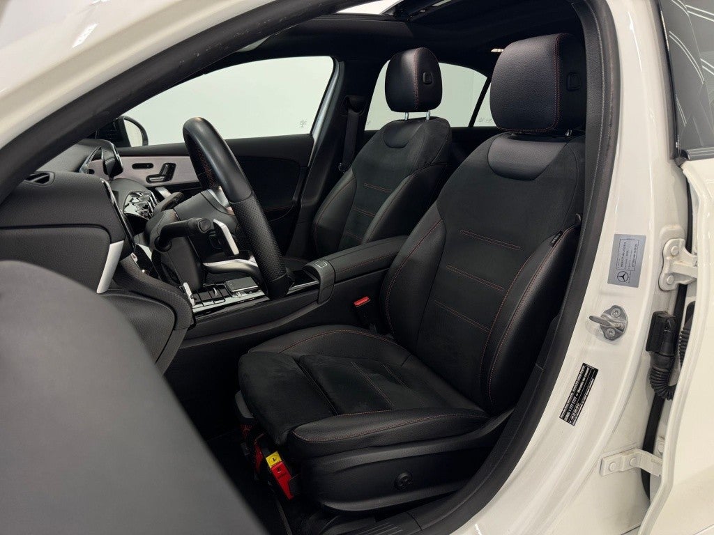 Mercedes-Benz Clase A 220 Sedán 4Matic 7G-DCT