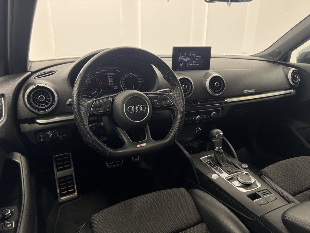 Audi A3 Sportback 1.5 TFSI COD EVO S Line ed. S-T 110kW