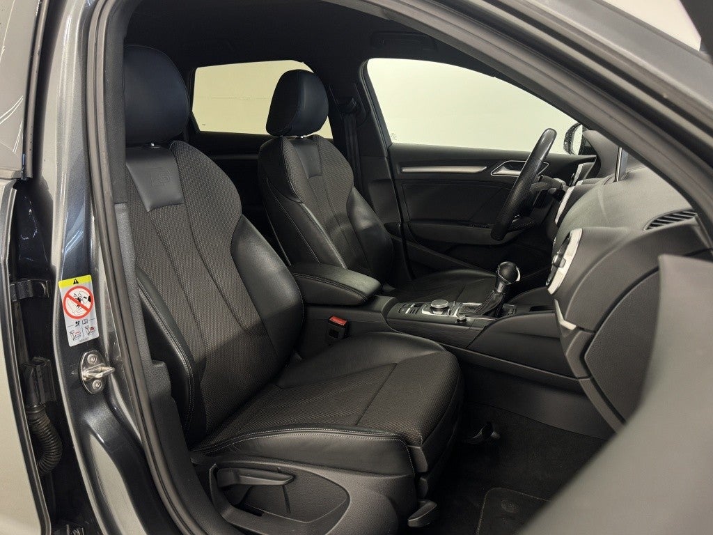 Audi A3 Sportback 1.5 TFSI COD EVO S Line ed. S-T 110kW