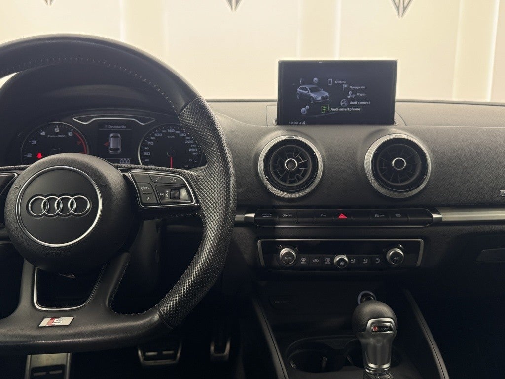 Audi A3 Sportback 1.5 TFSI COD EVO S Line ed. S-T 110kW