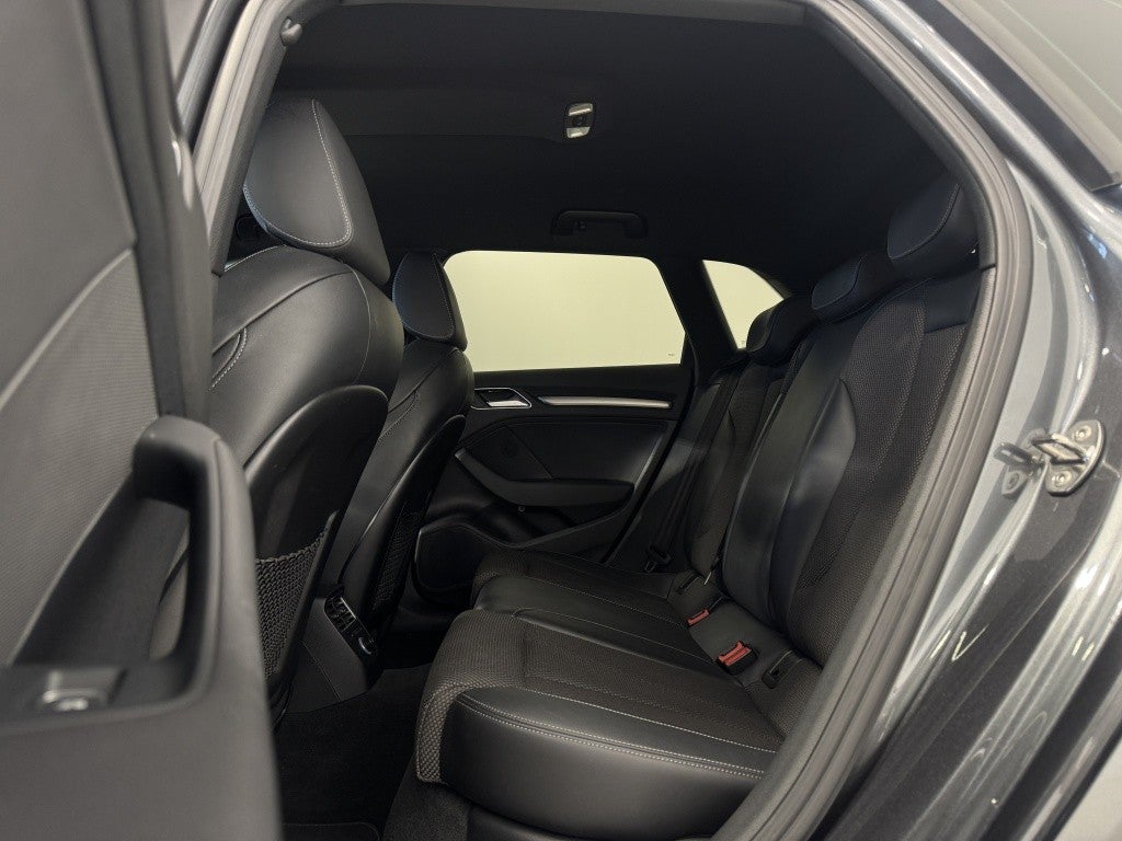 Audi A3 Sportback 1.5 TFSI COD EVO S Line ed. S-T 110kW