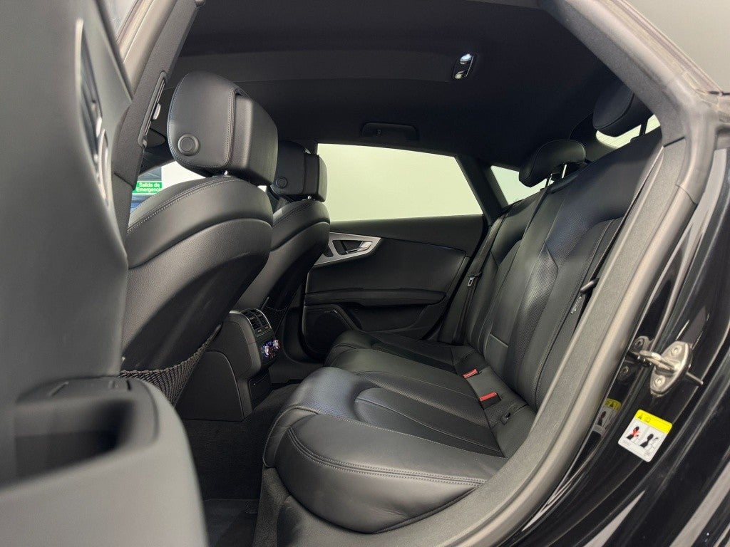 Audi A7 RS7 Sportback 4.0 TFSI quattro Tiptronic