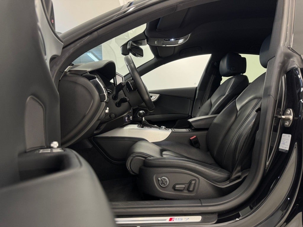 Audi A7 RS7 Sportback 4.0 TFSI quattro Tiptronic
