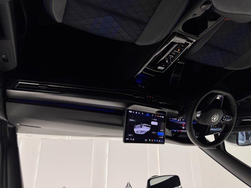 Volkswagen Golf 2.0 TSI R DSG 4Motion 245kW