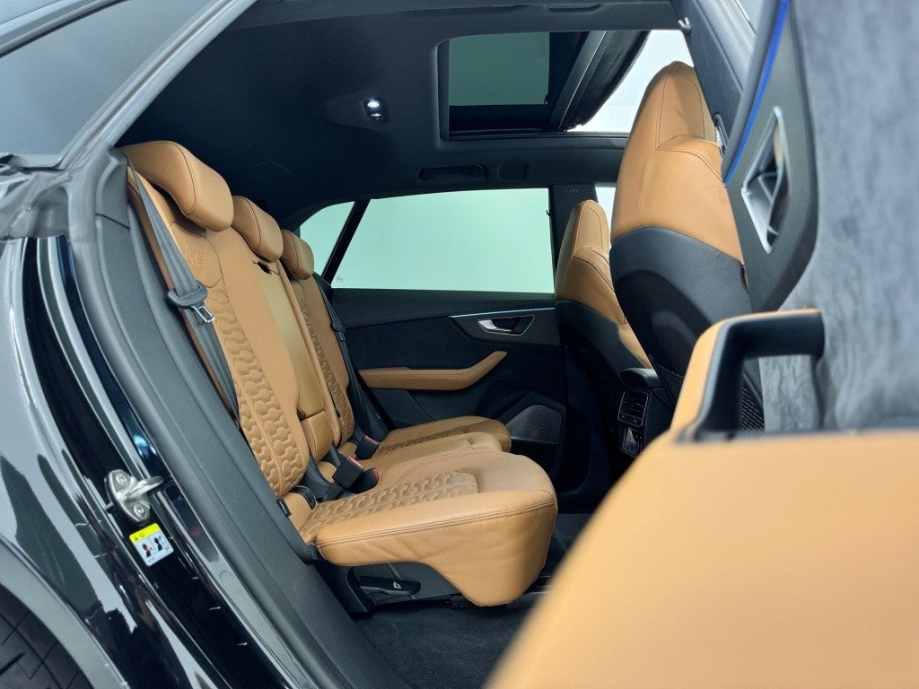 Audi Q8 RS TFSI quattro tiptronic