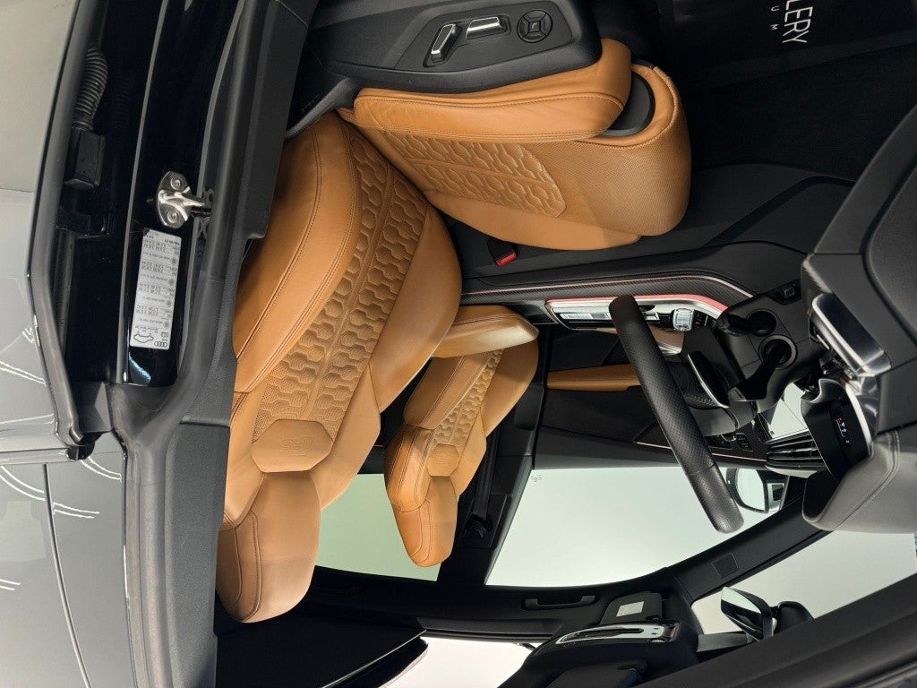 Audi Q8 RS TFSI quattro tiptronic