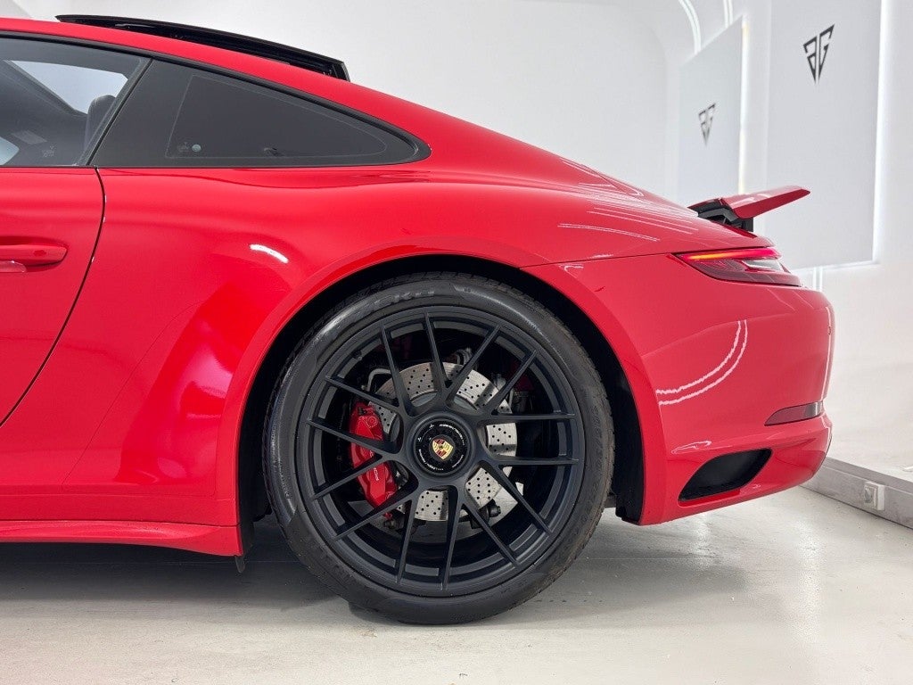 Porsche 911 Carrera 2 GTS Coupé PDK