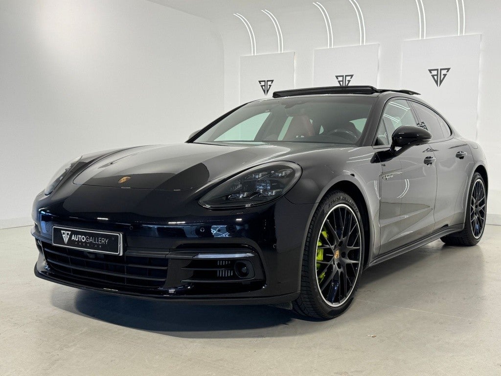 Porsche Panamera 4 e-Hybrid