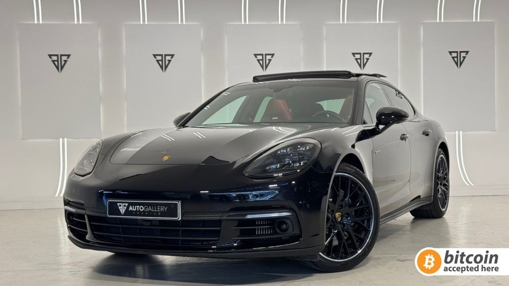 Porsche Panamera 4 e-Hybrid