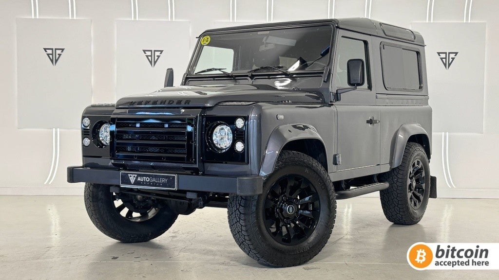 Land-Rover Defender 90 SW SE