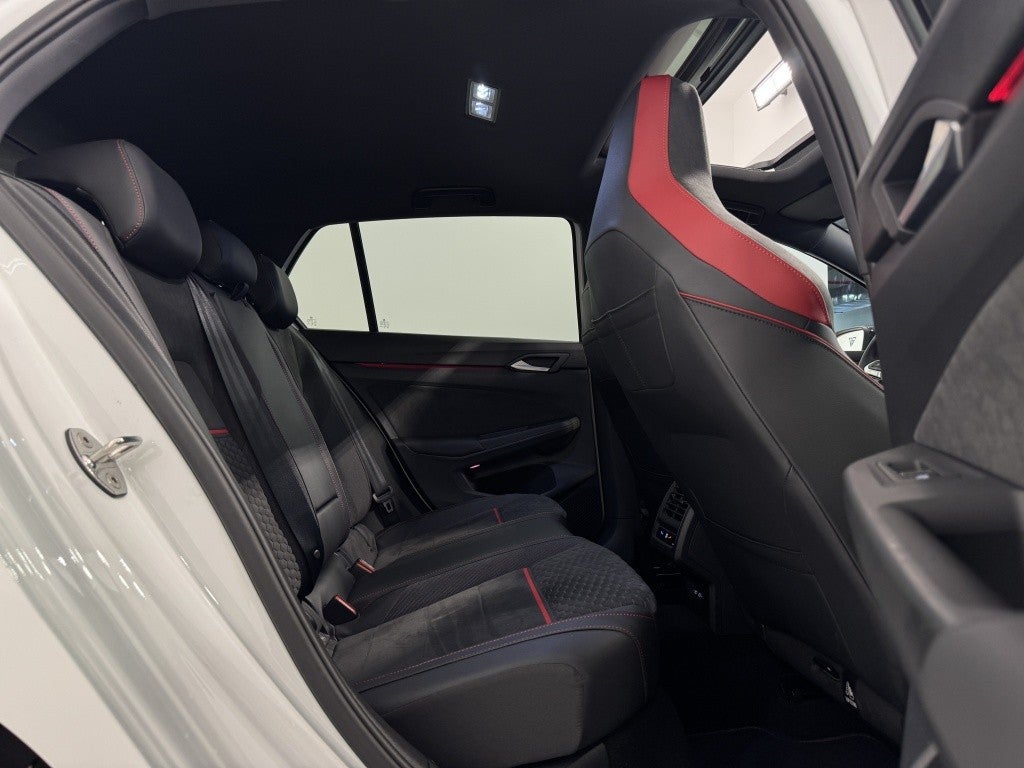 Volkswagen Golf 2.0 TSI GTI Clubsport DSG 221kW