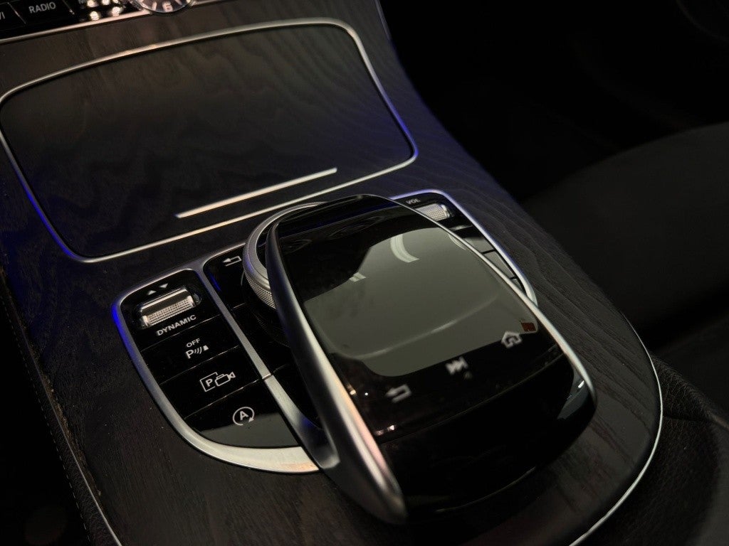 Mercedes-Benz Clase E Coupé 220d 9G-Tronic