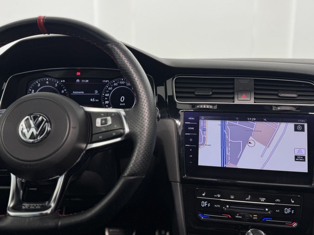 Volkswagen Golf 2.0 TSI GTI Performance DSG 230